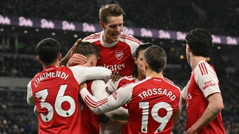 Arsenal Kokoh di Puncak Klasemen, Konsistensi Jadi Kunci Performa Musim Ini